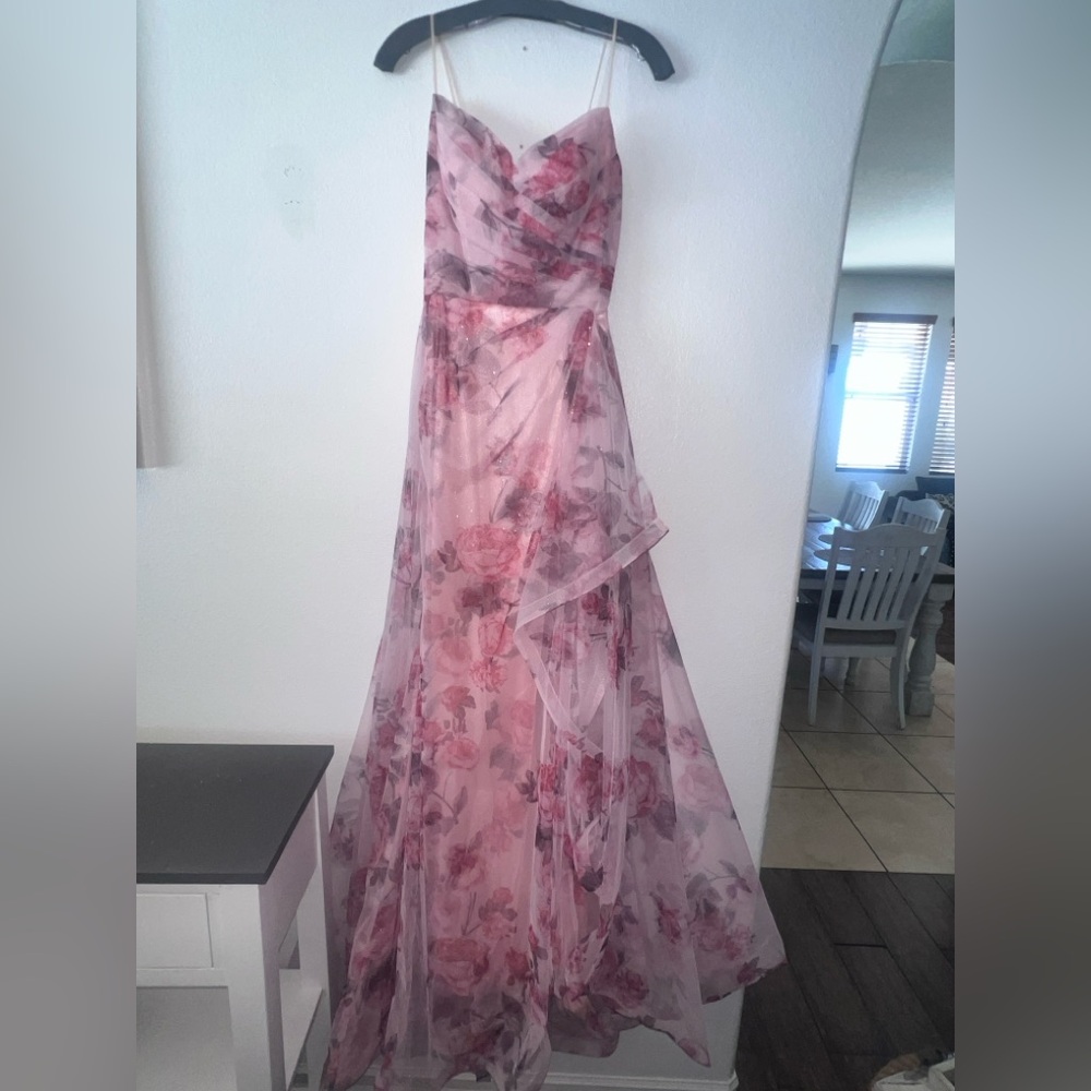 Elegant Pink Floral Dress